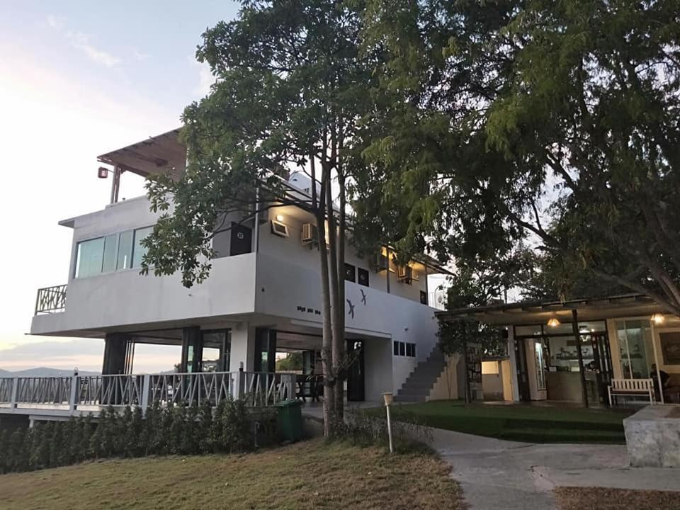 Norn Nab Dao Rimphu Resort Chiang Khan Exterior foto